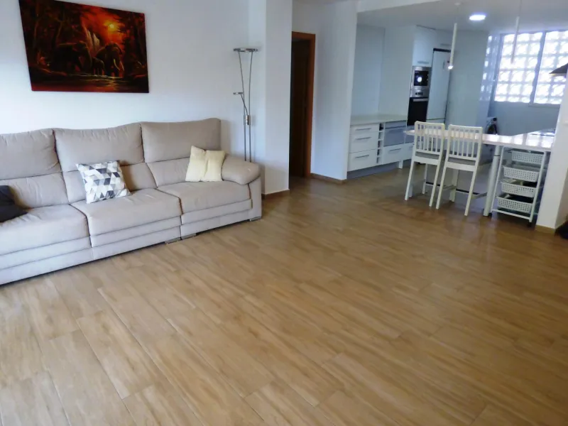 Exclusiva Casa Totalmente Renovada casi en Primera Línea de Playa en Cabo Huertas