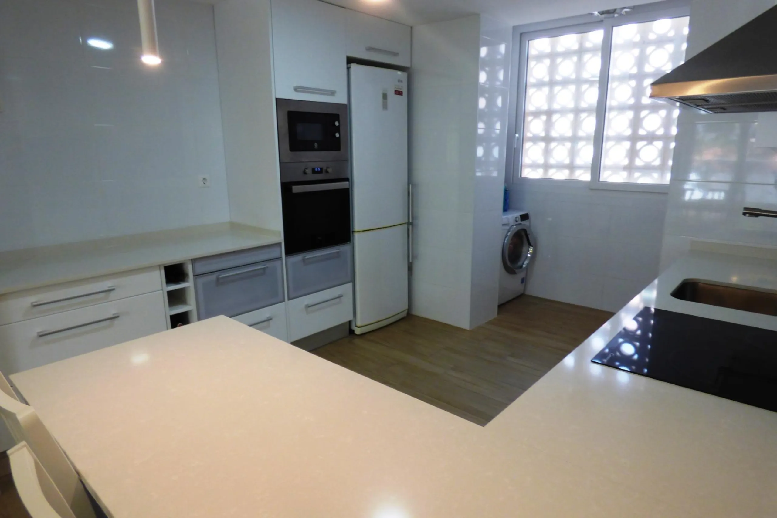 Exclusiva Casa Totalmente Renovada casi en Primera Línea de Playa en Cabo Huertas
