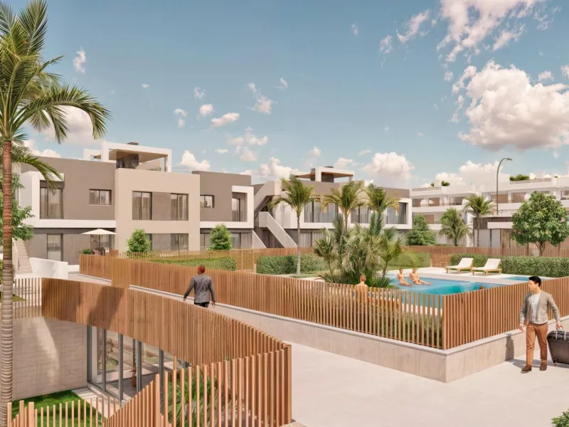 LUXURY HOMES 100M FROM THE BEACH
