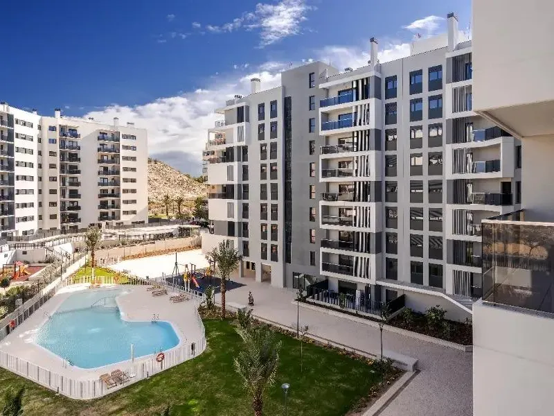 🏡 ¡Lerena: Última vivienda disponible en Alicante!