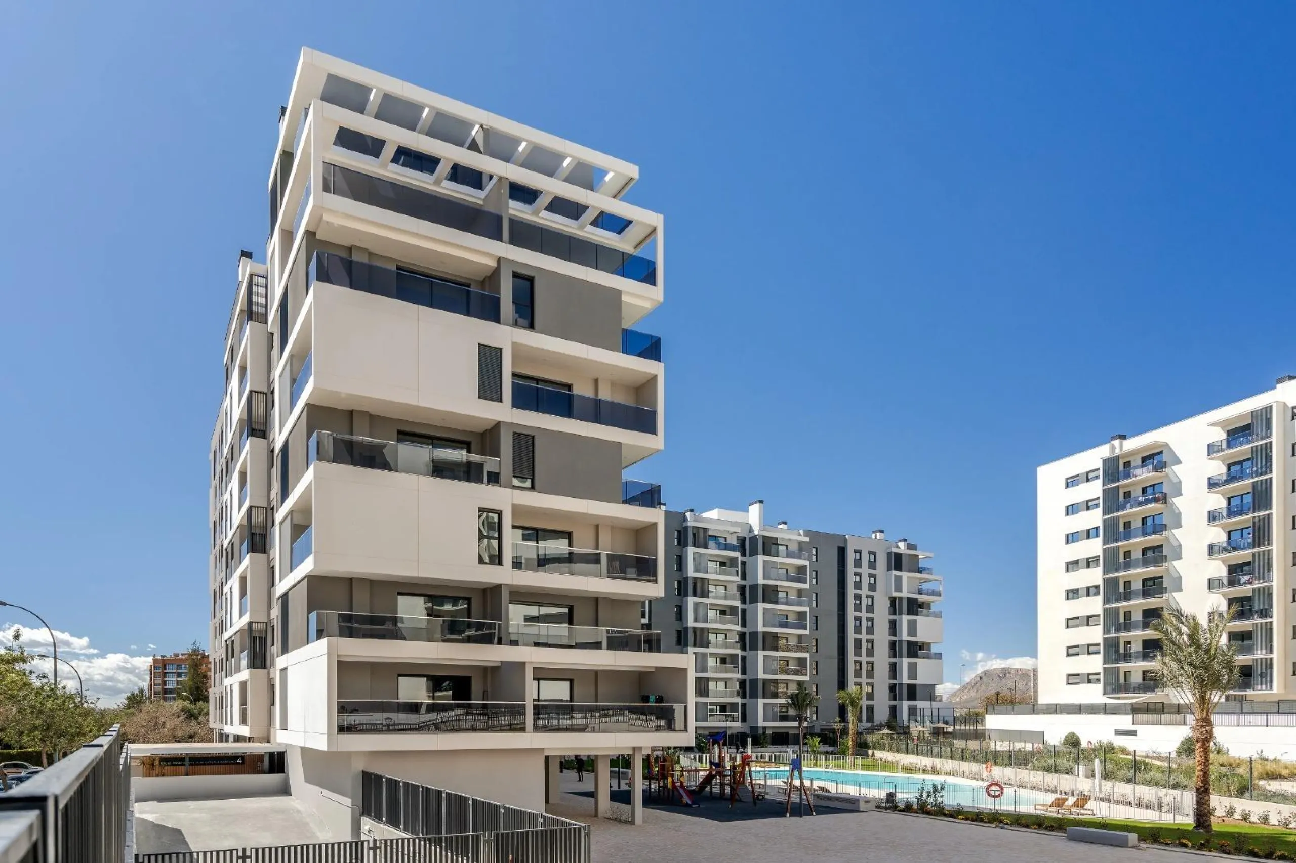 🏡 ¡Lerena: Última vivienda disponible en Alicante!