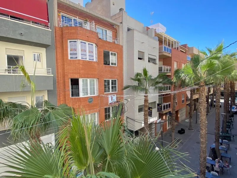 WITH SEA VIEWS apartment 4 bedrooms, 2 bathrooms, 2 terraces, and garage