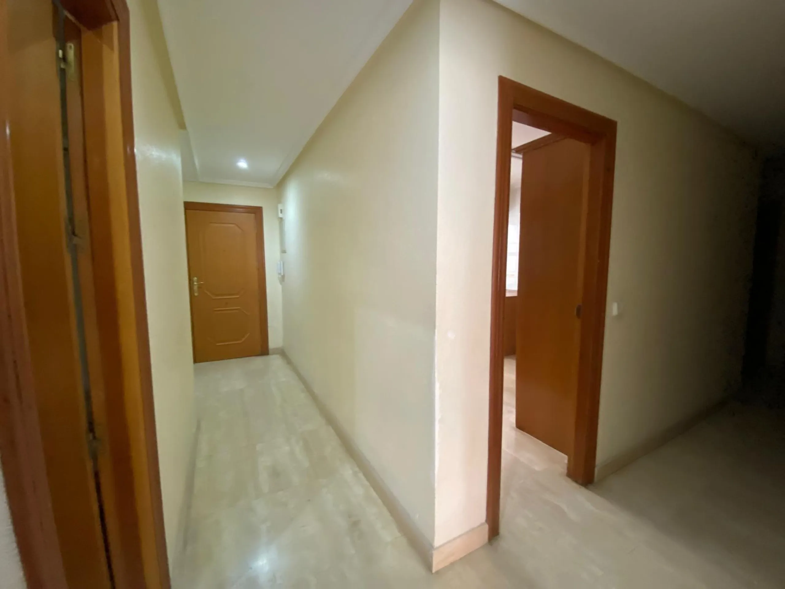 WITH SEA VIEWS apartment 4 bedrooms, 2 bathrooms, 2 terraces, and garage