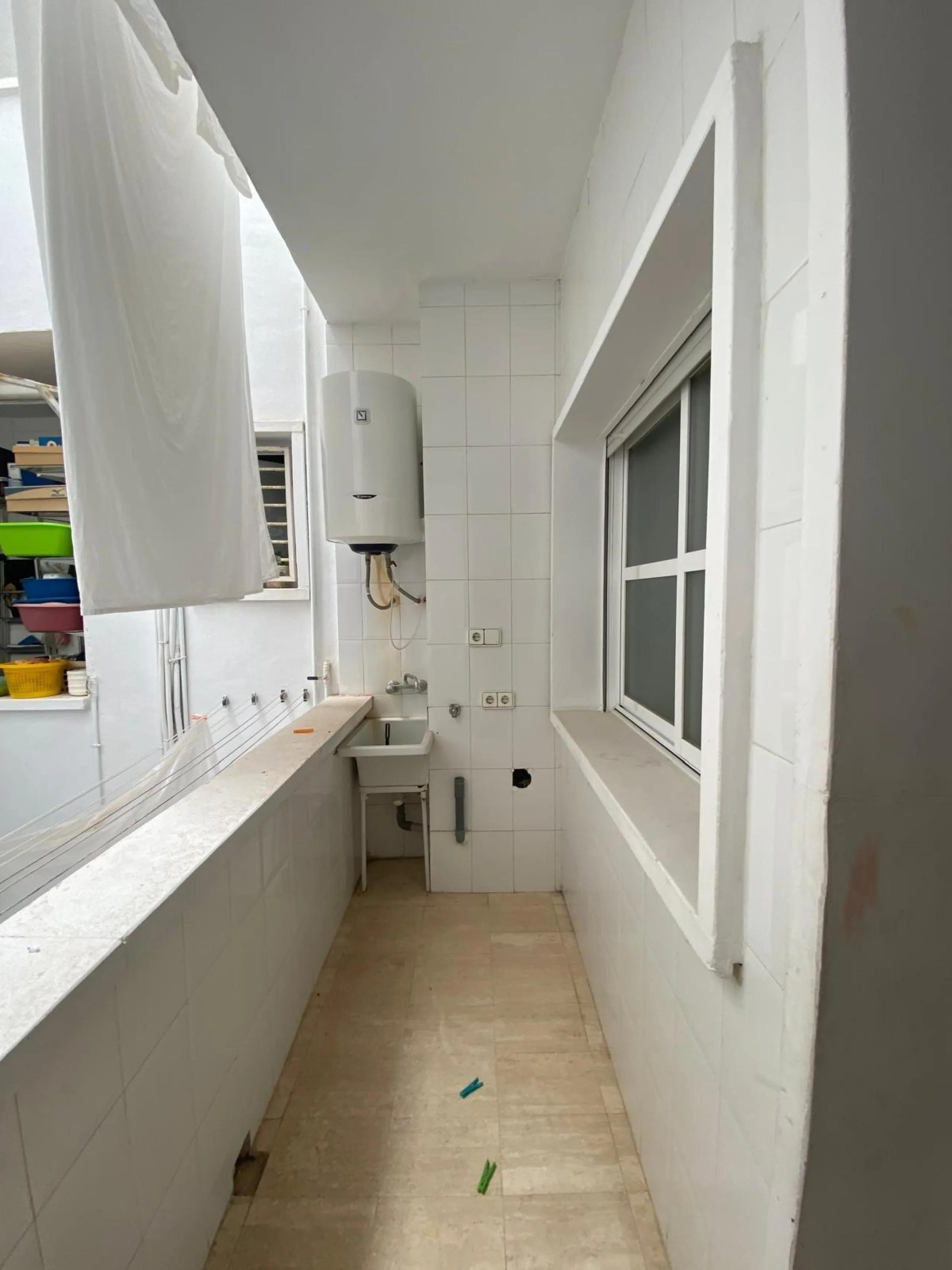 WITH SEA VIEWS apartment 4 bedrooms, 2 bathrooms, 2 terraces, and garage