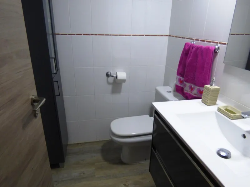 Exclusivo Adosado en Primera Línea de Golf de la Playa de San Juan con vistas espectaculares