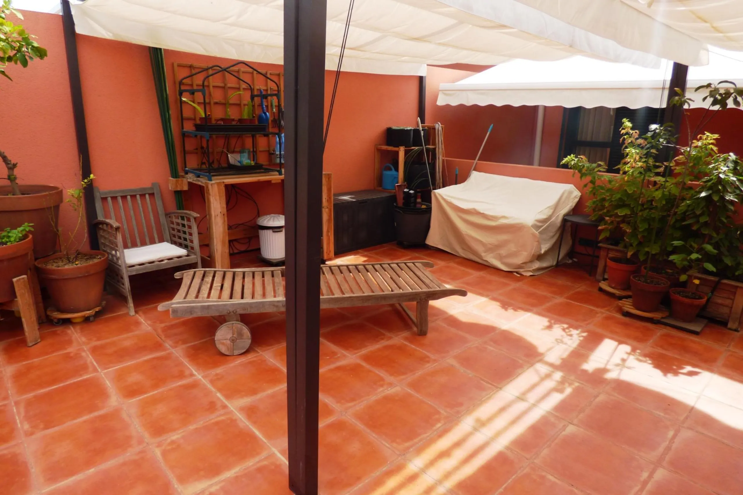 Exclusivo Adosado en Primera Línea de Golf de la Playa de San Juan con vistas espectaculares