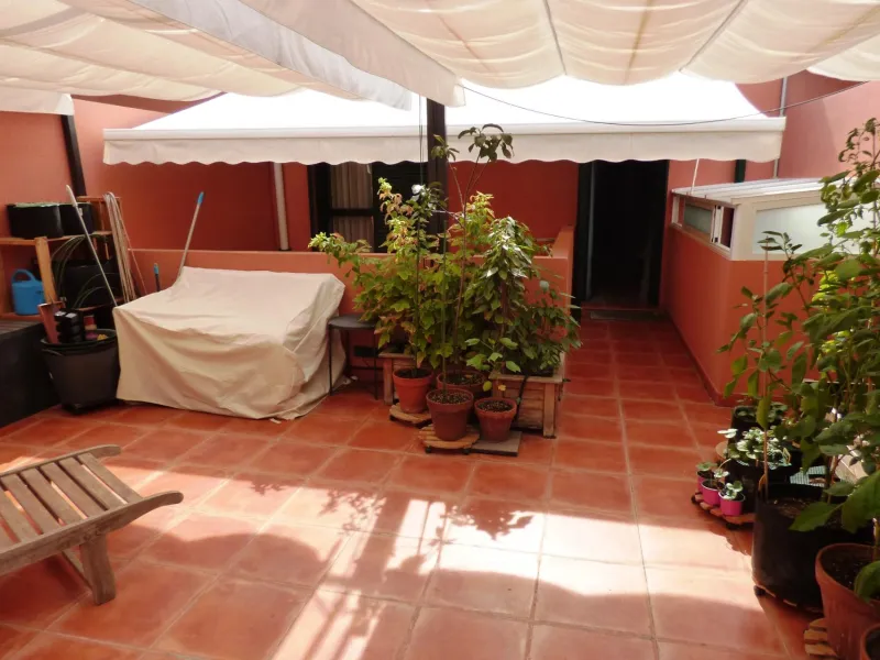 Exclusivo Adosado en Primera Línea de Golf de la Playa de San Juan con vistas espectaculares