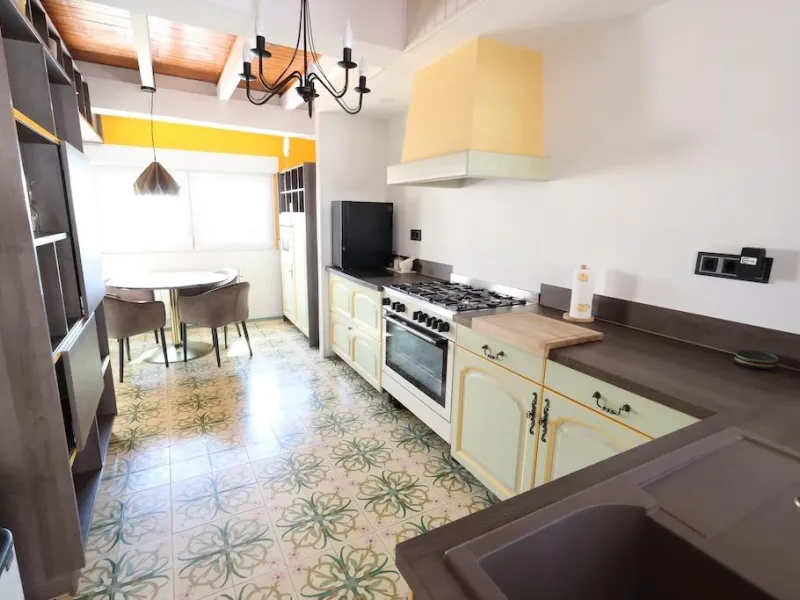 Detached villa in Villamartin plaza