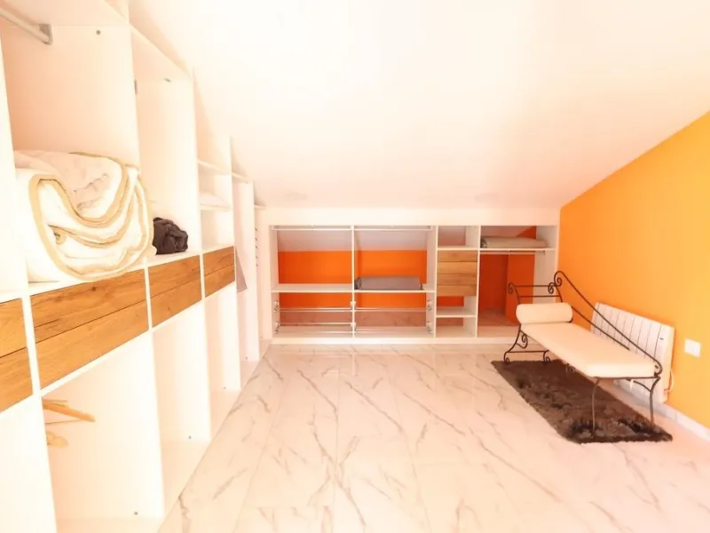 Detached villa in Villamartin plaza