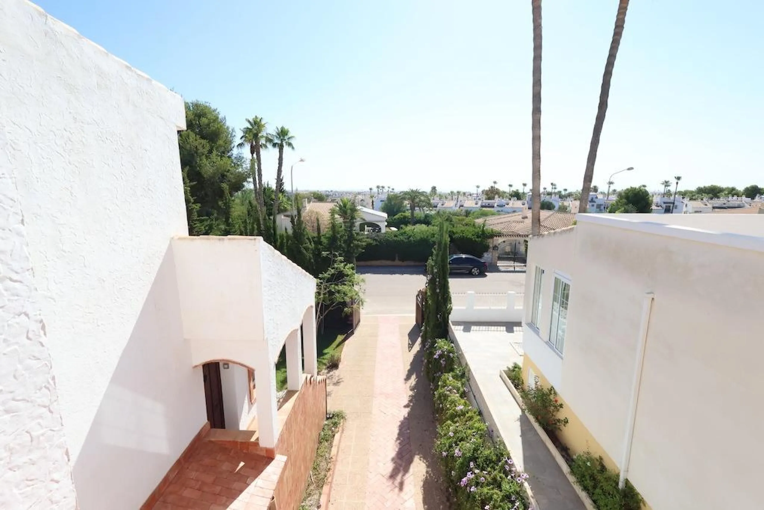Detached villa in Villamartin plaza