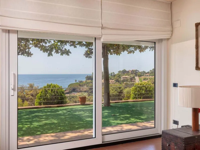 Spectacular three-level sea-view home in Cala Sant Francesc, Blanes
