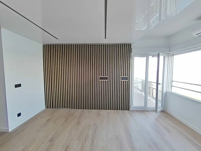 Exclusive Beachfront Property 🌊✨ 3 Bedrooms and 2 Bathrooms Drop in and put your towel on the sand