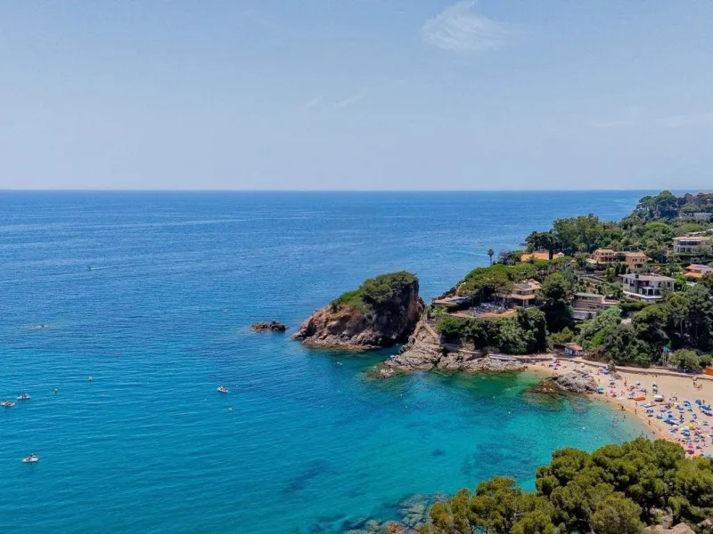 Spectacular three-level sea-view home in Cala Sant Francesc, Blanes