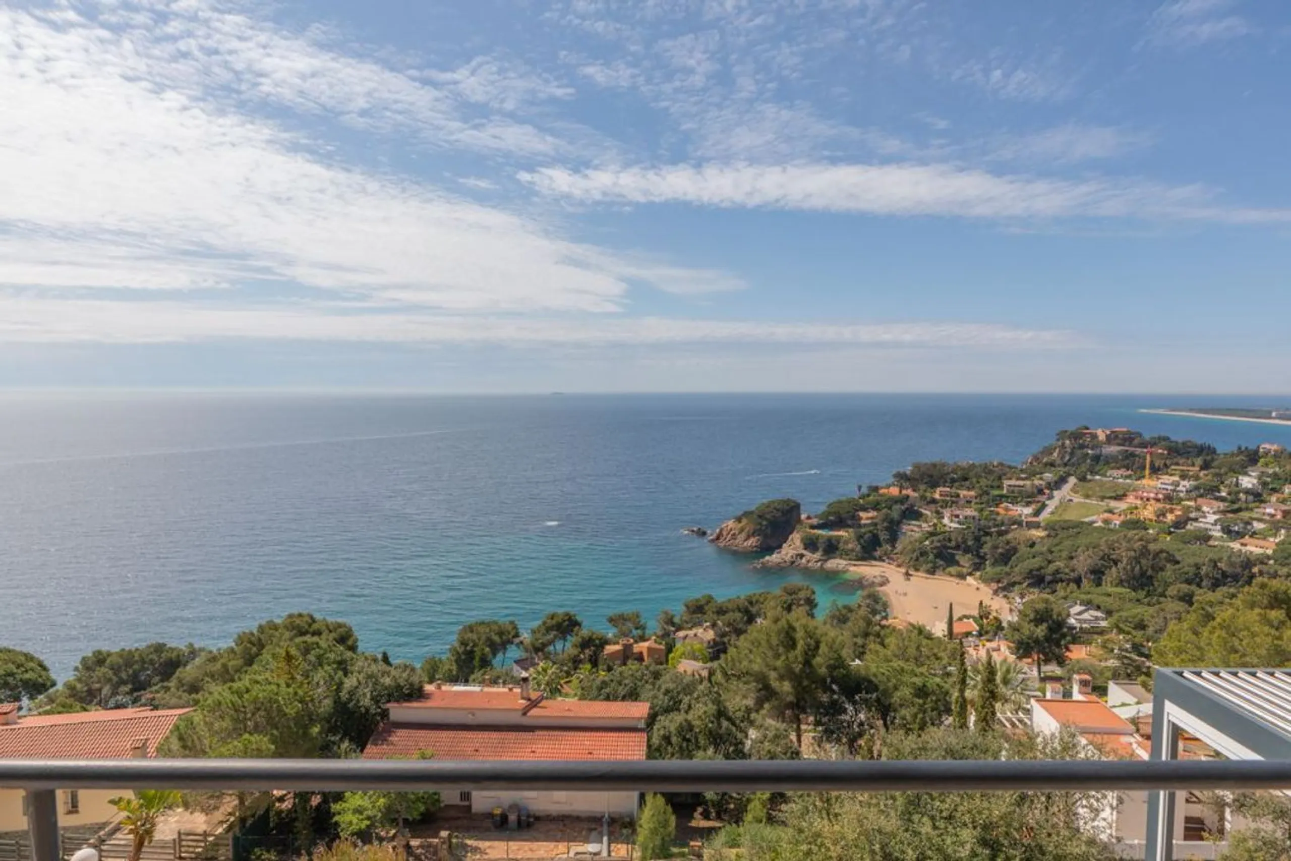 Charming sea-view villa in Cala Sant Francesc, Blanes