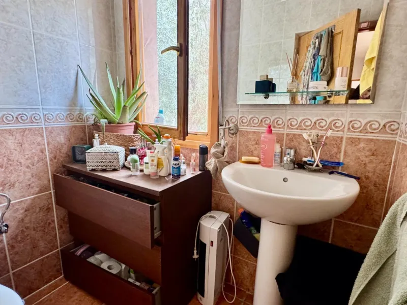 🏡 Уютный загородный дом, окруженный оливковыми деревьями — Рельеу, Аликанте