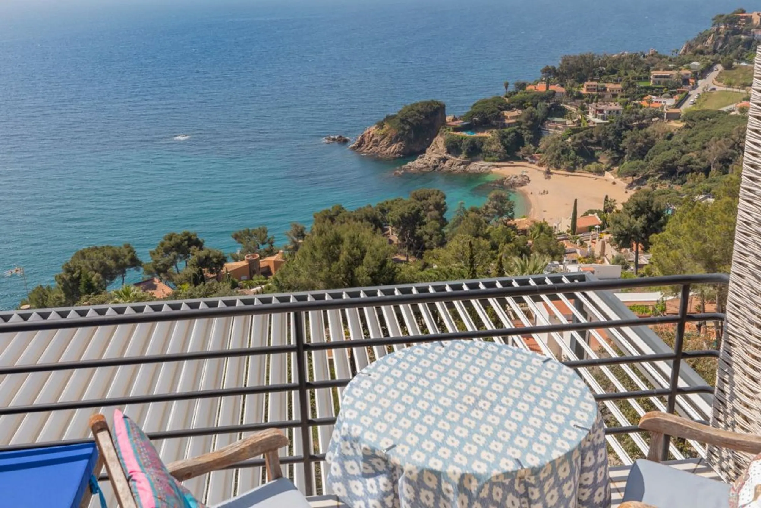 Charming sea-view villa in Cala Sant Francesc, Blanes