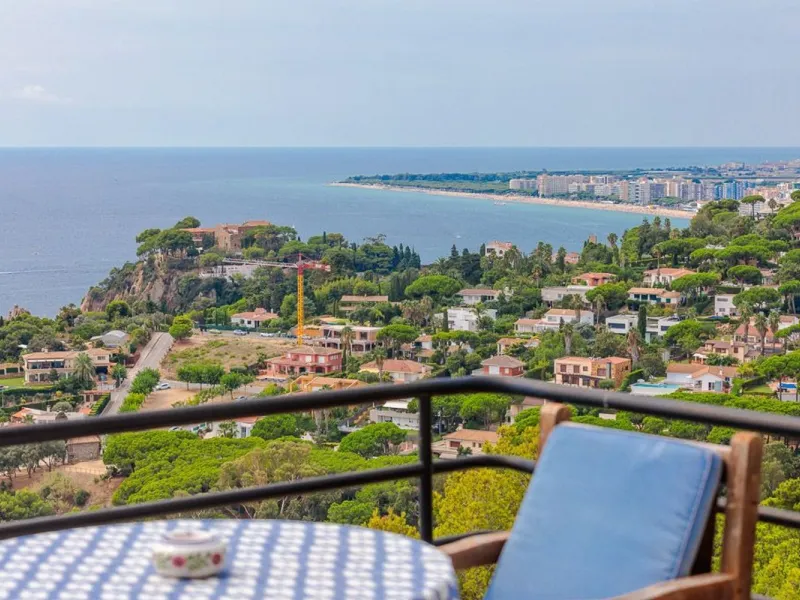 Charming sea-view villa in Cala Sant Francesc, Blanes