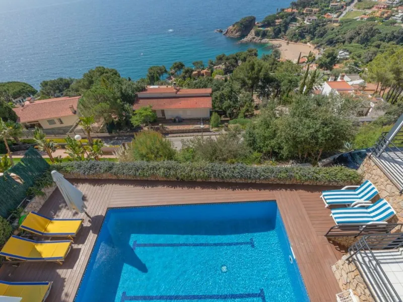 Charming sea-view villa in Cala Sant Francesc, Blanes