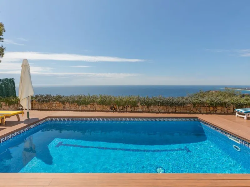 Charming sea-view villa in Cala Sant Francesc, Blanes