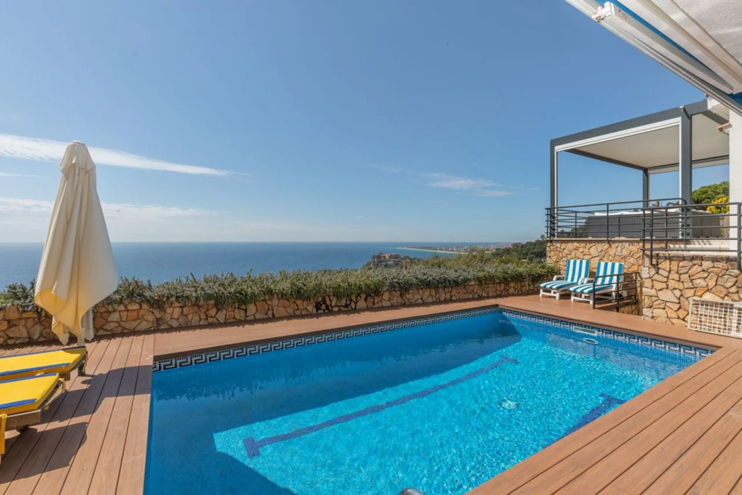 Charming sea-view villa in Cala Sant Francesc, Blanes