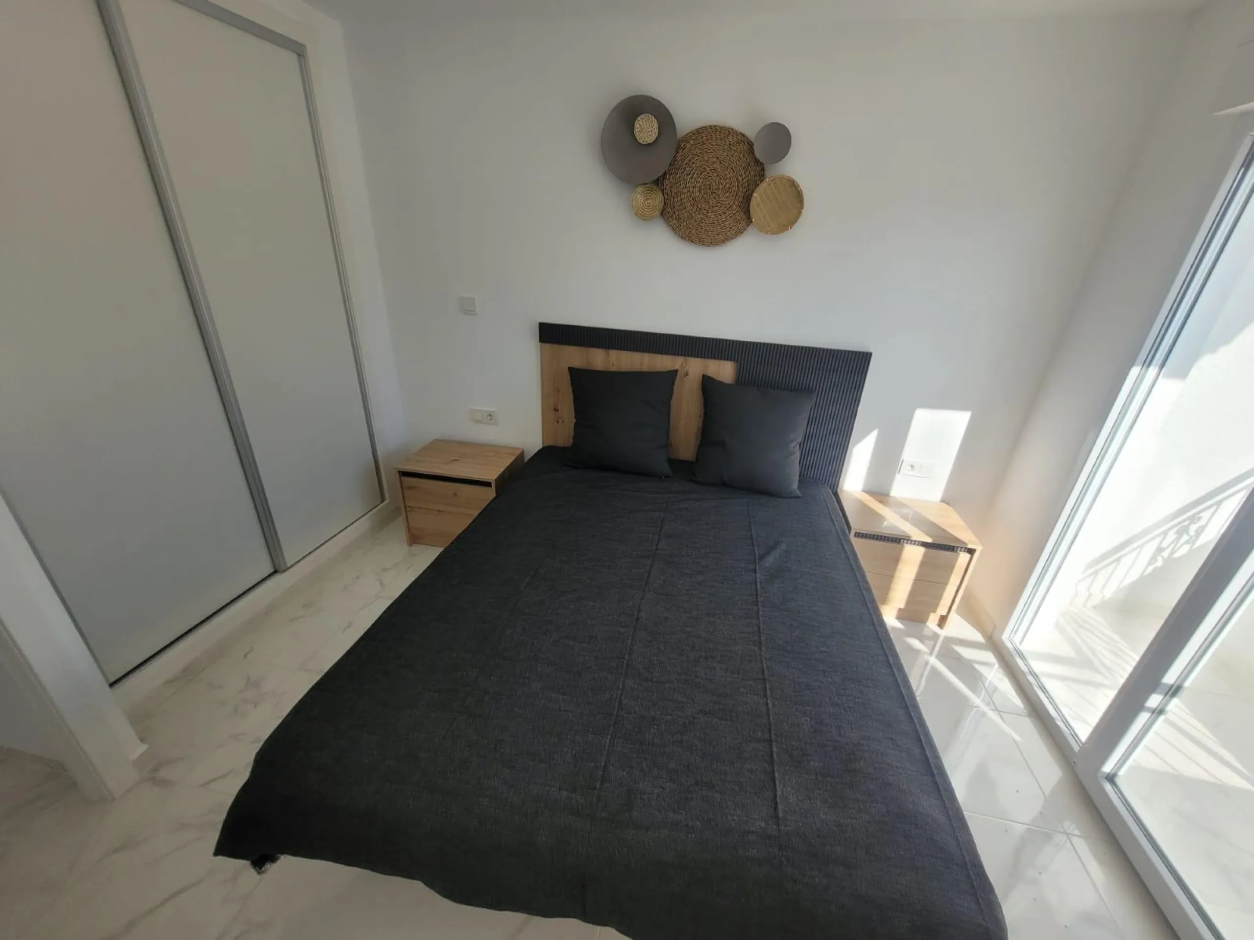 Твой новый дом ждет вас! 🏡✨ РЕМОНТИРОВАННЫЙ ДОМ 3 СПАЛЬНИ 2 ВАННЫЕ 2 ТЕРРАСЫ С ОБЩИМ БАССЕЙНОМ
