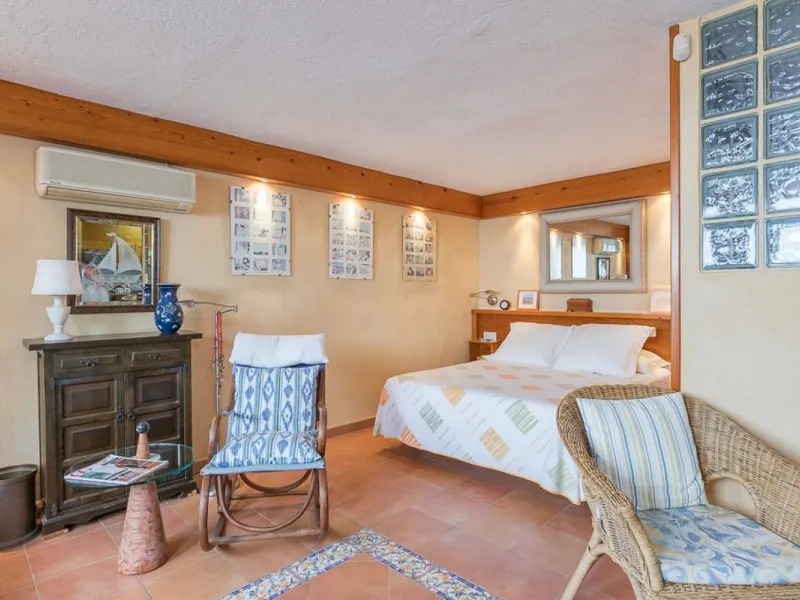 Charming sea-view villa in Cala Sant Francesc, Blanes