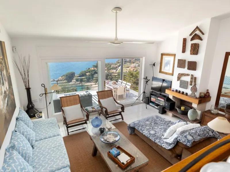 Charming sea-view villa in Cala Sant Francesc, Blanes