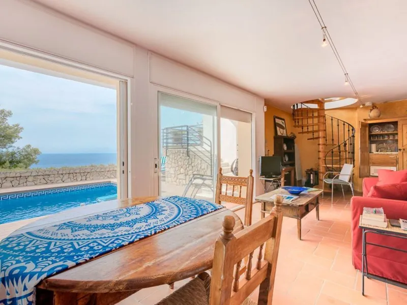 Charming sea-view villa in Cala Sant Francesc, Blanes