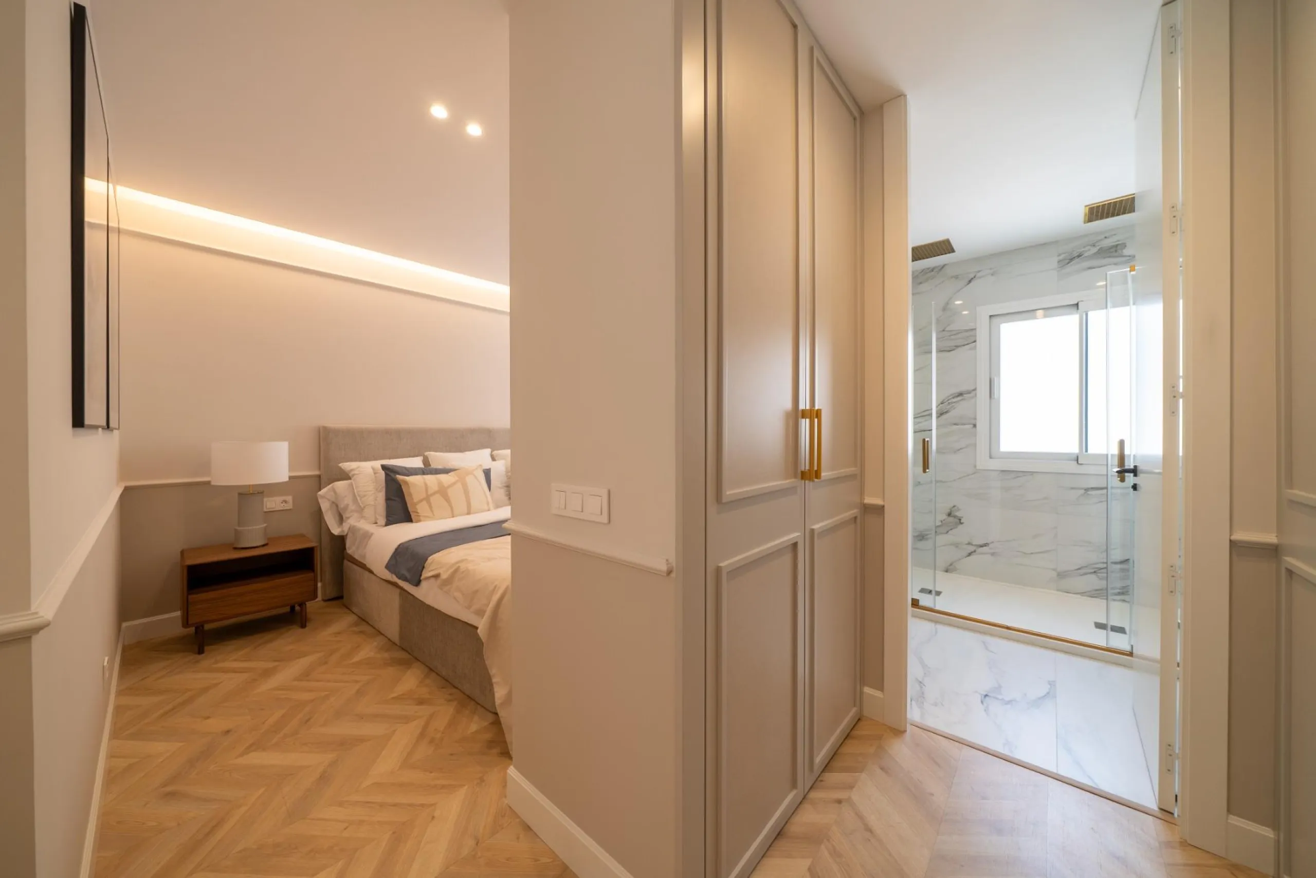 VIVIENDA DE LUJO EN GOYA CON PLAZA DE GARAJE