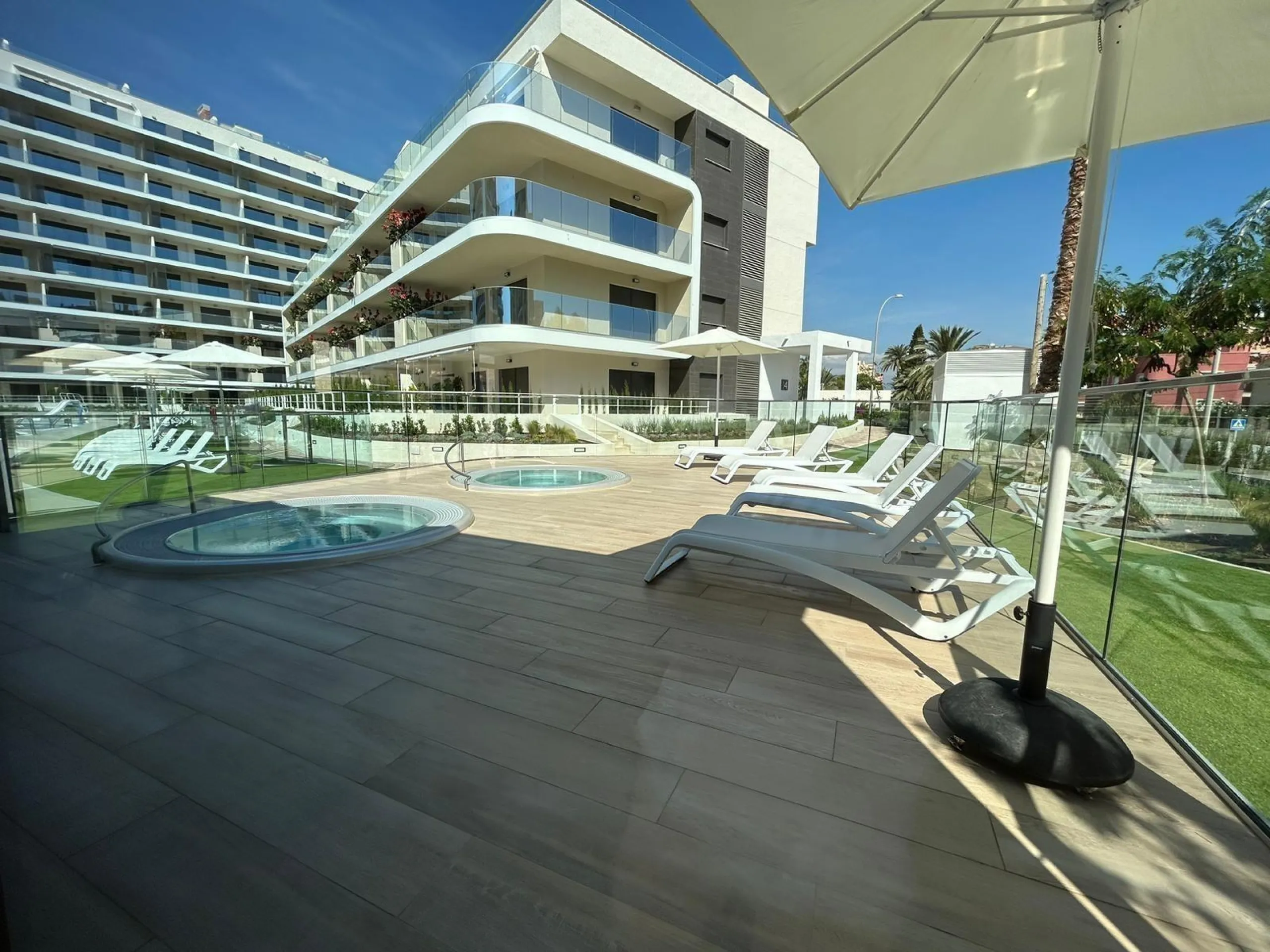 Espectacular piso casi a estrenar en PAU V, The Style by TM a 300 m de la playa