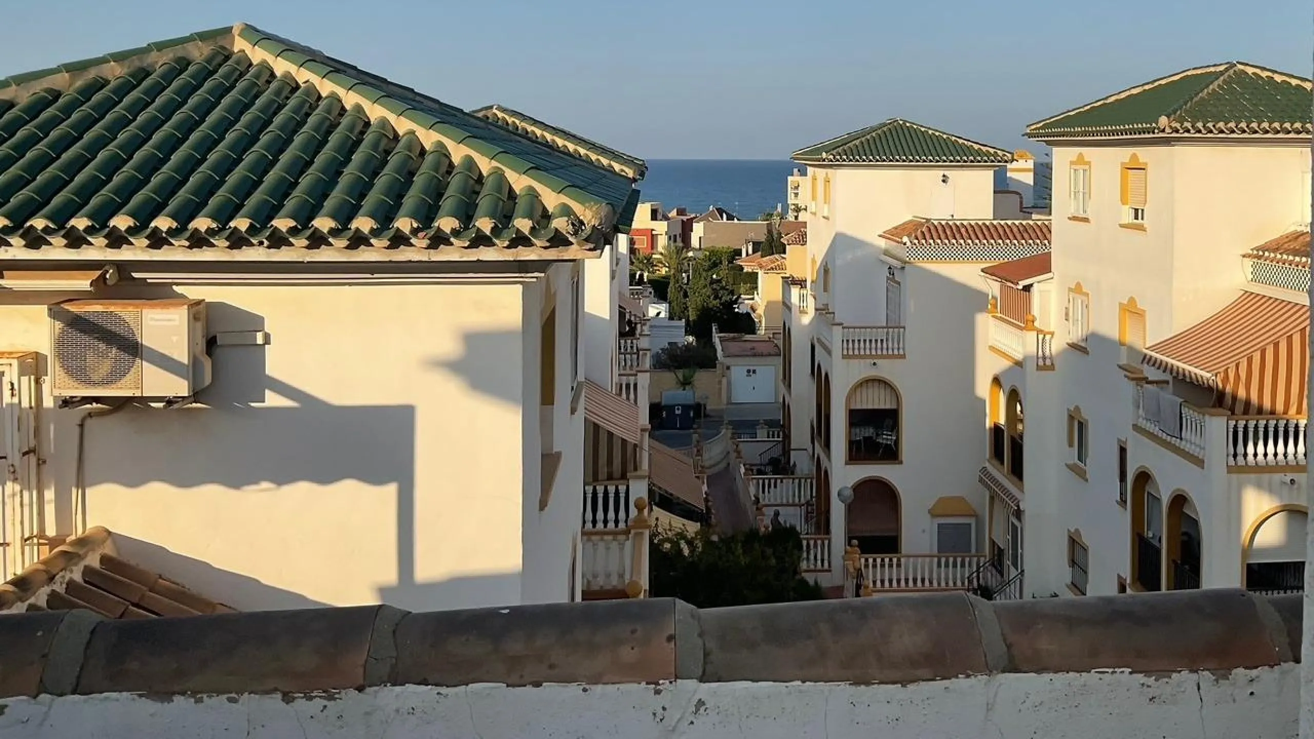 EN PLAYA DE LA MATA DUPLEX 3 HABS EN MOLINO BLANCO, PISCINA COMUNITARIA 219.000€