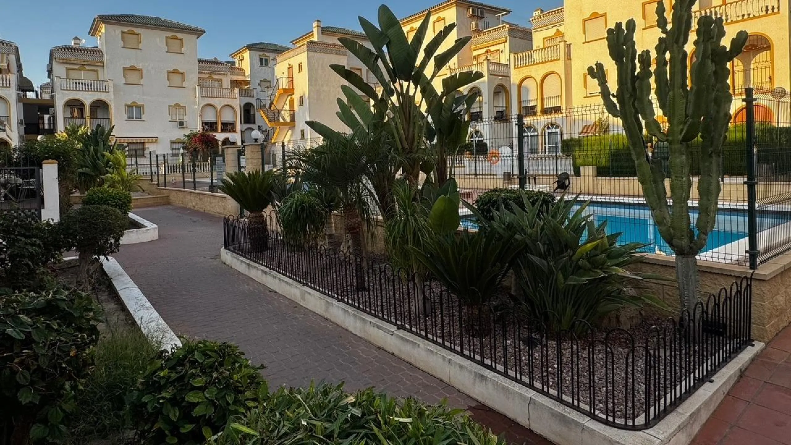 EN PLAYA DE LA MATA DUPLEX 3 HABS EN MOLINO BLANCO, PISCINA COMUNITARIA 219.000€