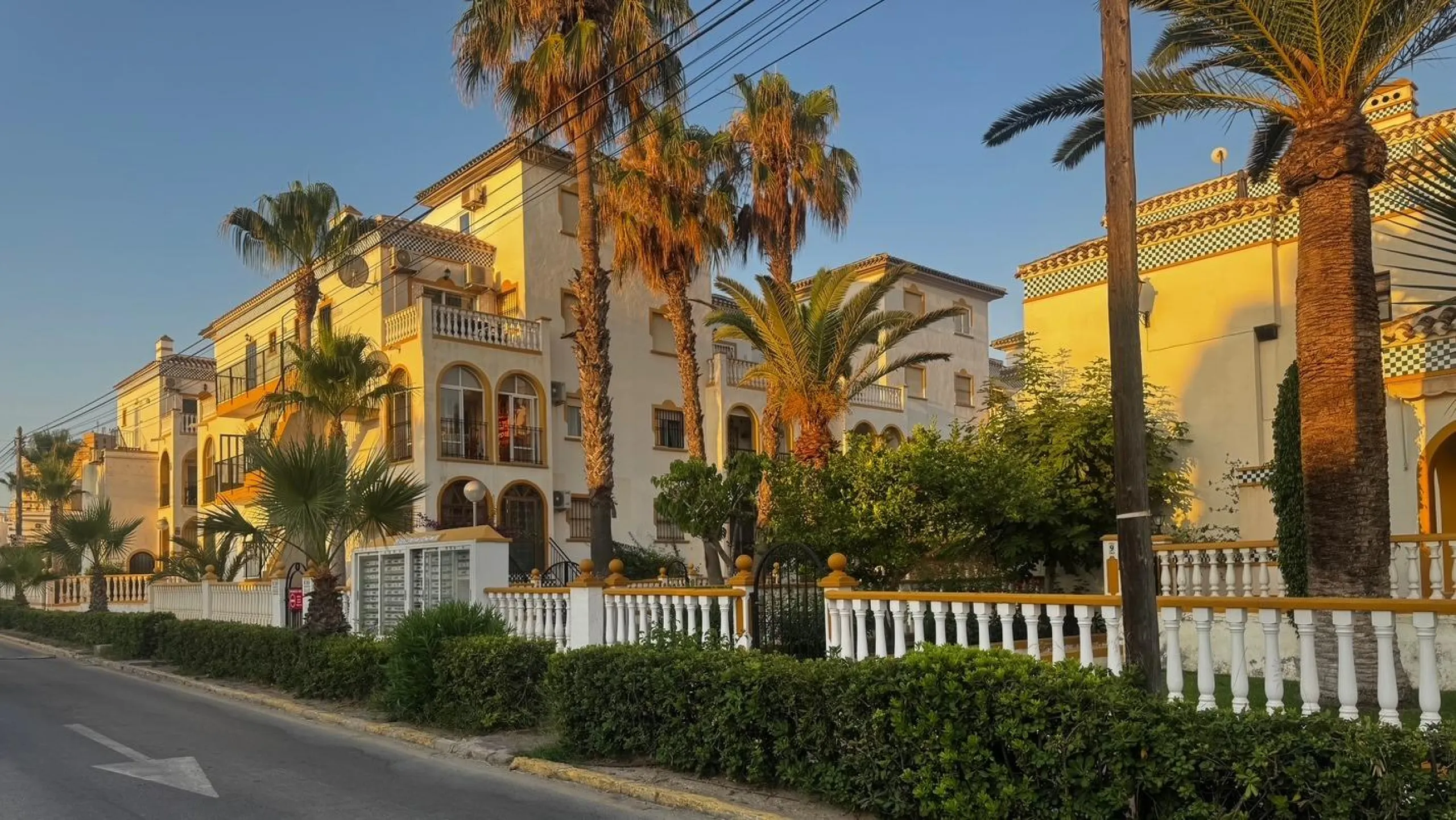 EN PLAYA DE LA MATA DUPLEX 3 HABS EN MOLINO BLANCO, PISCINA COMUNITARIA 219.000€
