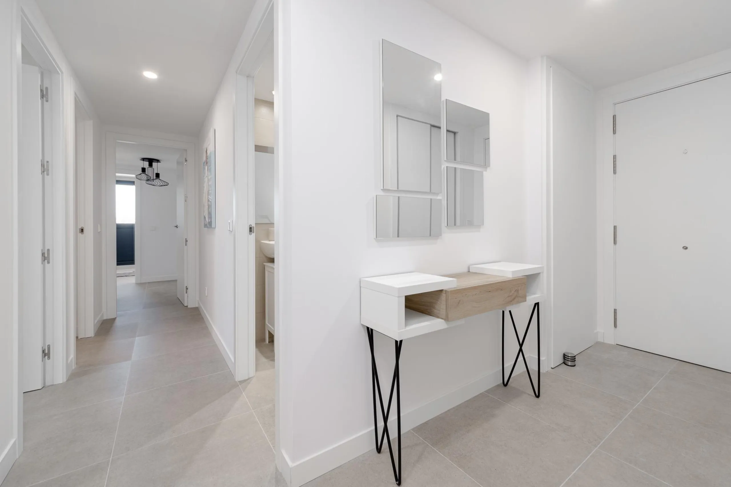 SPECTACULAR NEW LARGE APARTMENT WITH SEA AND MOUNTAIN VIEWS IN CALPE