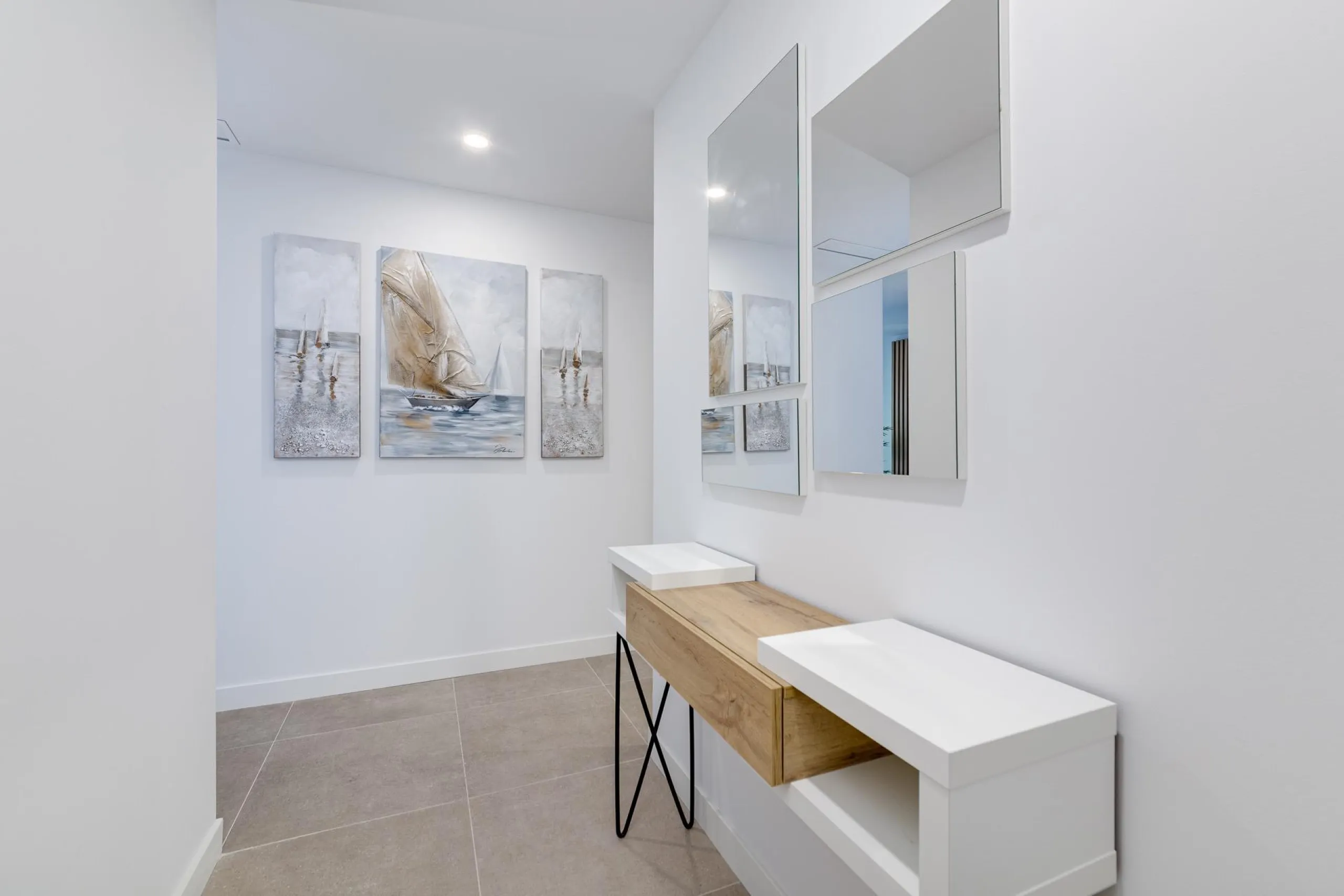 SPECTACULAR NEW LARGE APARTMENT WITH SEA AND MOUNTAIN VIEWS IN CALPE