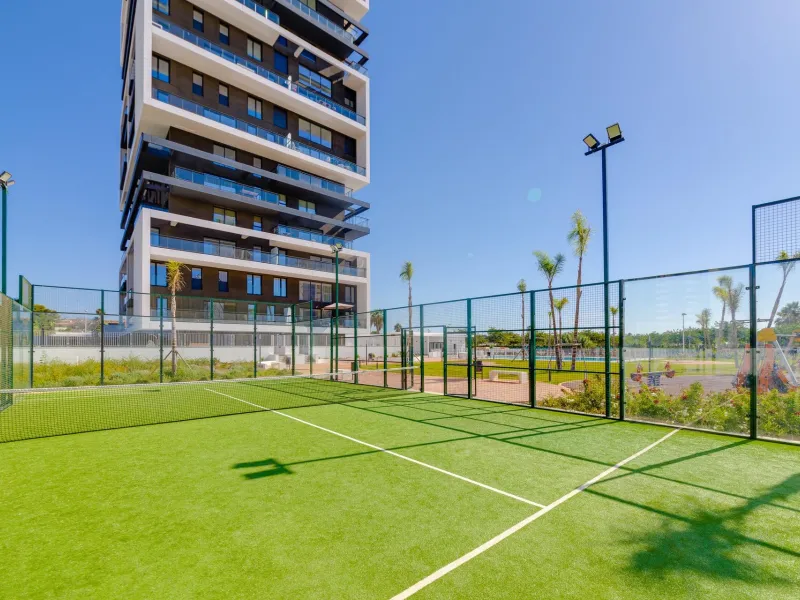 SPECTACULAR NEW LARGE APARTMENT WITH SEA AND MOUNTAIN VIEWS IN CALPE