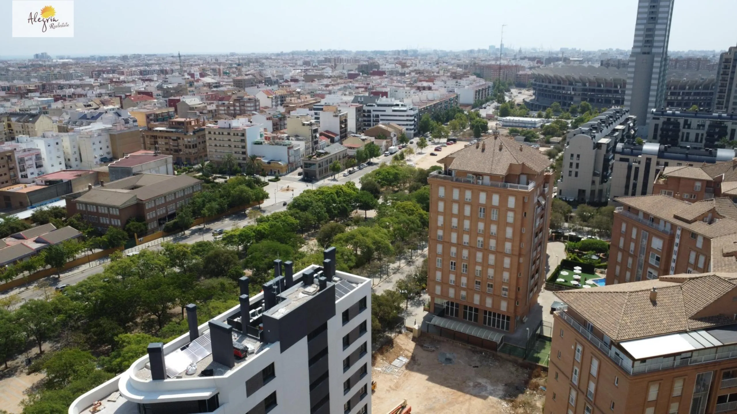 !!! EXCELENTE PROYECTO DE OBRA NUEVA AL AV. CORTES VALENCIANAS