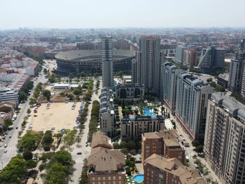 !!! EXCELENTE PROYECTO DE OBRA NUEVA AL AV. CORTES VALENCIANAS
