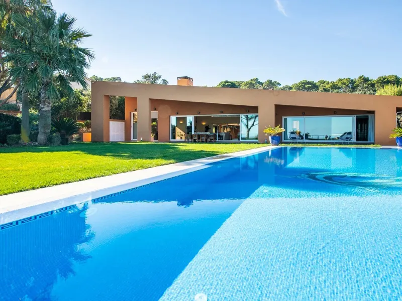 Mediterranean Villa with Pool and Sea Views – Aiguablava / Begur