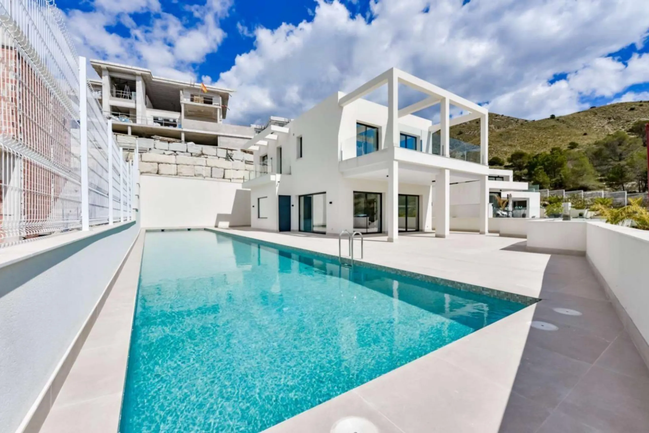 ✨ Newly built completed villa in Golf Bahía — Luxury, space and energy efficiency