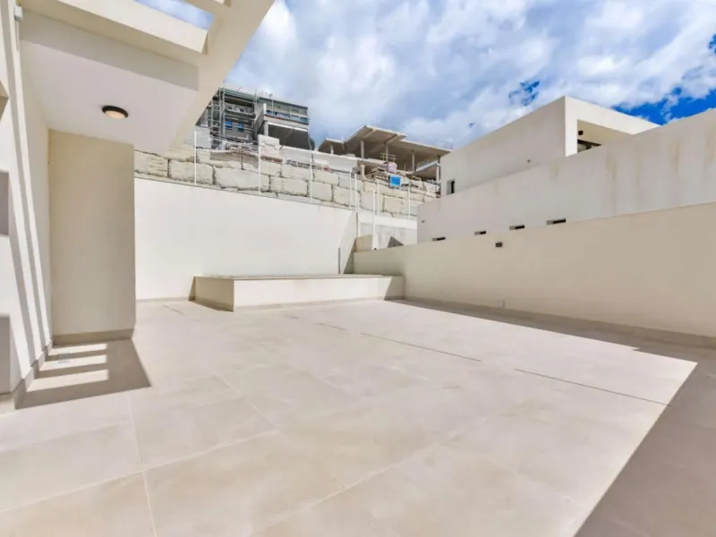 ✨ Newly built completed villa in Golf Bahía — Luxury, space and energy efficiency