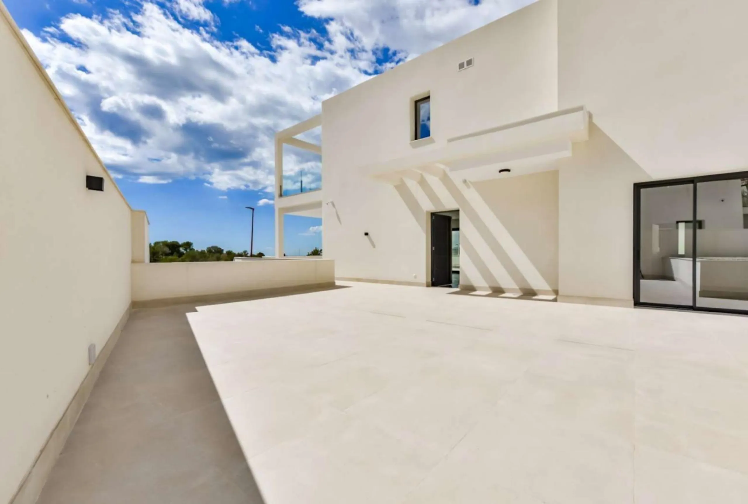 ✨ Newly built completed villa in Golf Bahía — Luxury, space and energy efficiency