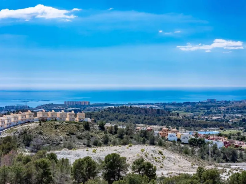 ✨ Newly built completed villa in Golf Bahía — Luxury, space and energy efficiency