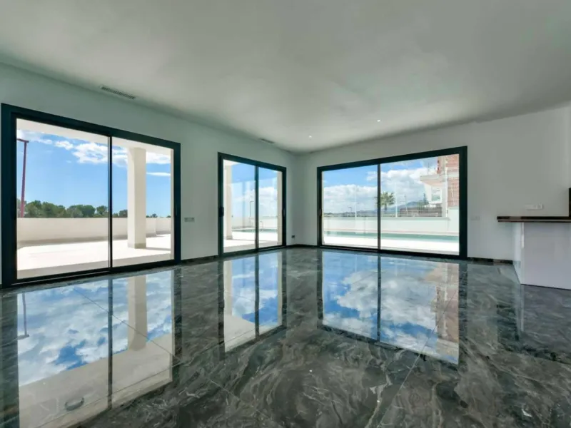 ✨ Newly built completed villa in Golf Bahía — Luxury, space and energy efficiency