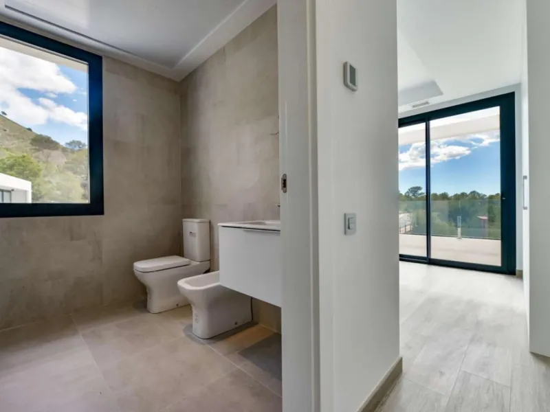 ✨ Newly built completed villa in Golf Bahía — Luxury, space and energy efficiency