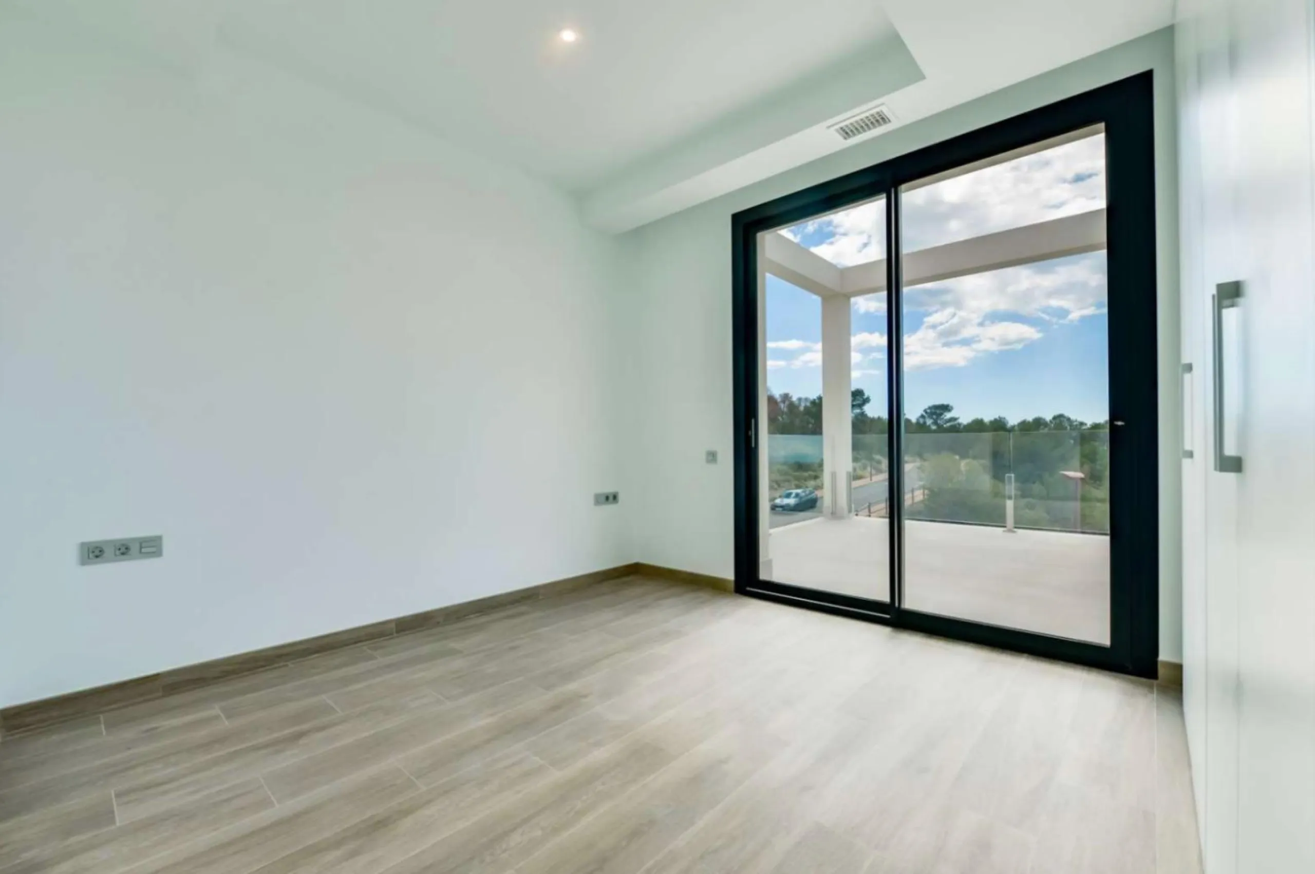 ✨ Newly built completed villa in Golf Bahía — Luxury, space and energy efficiency