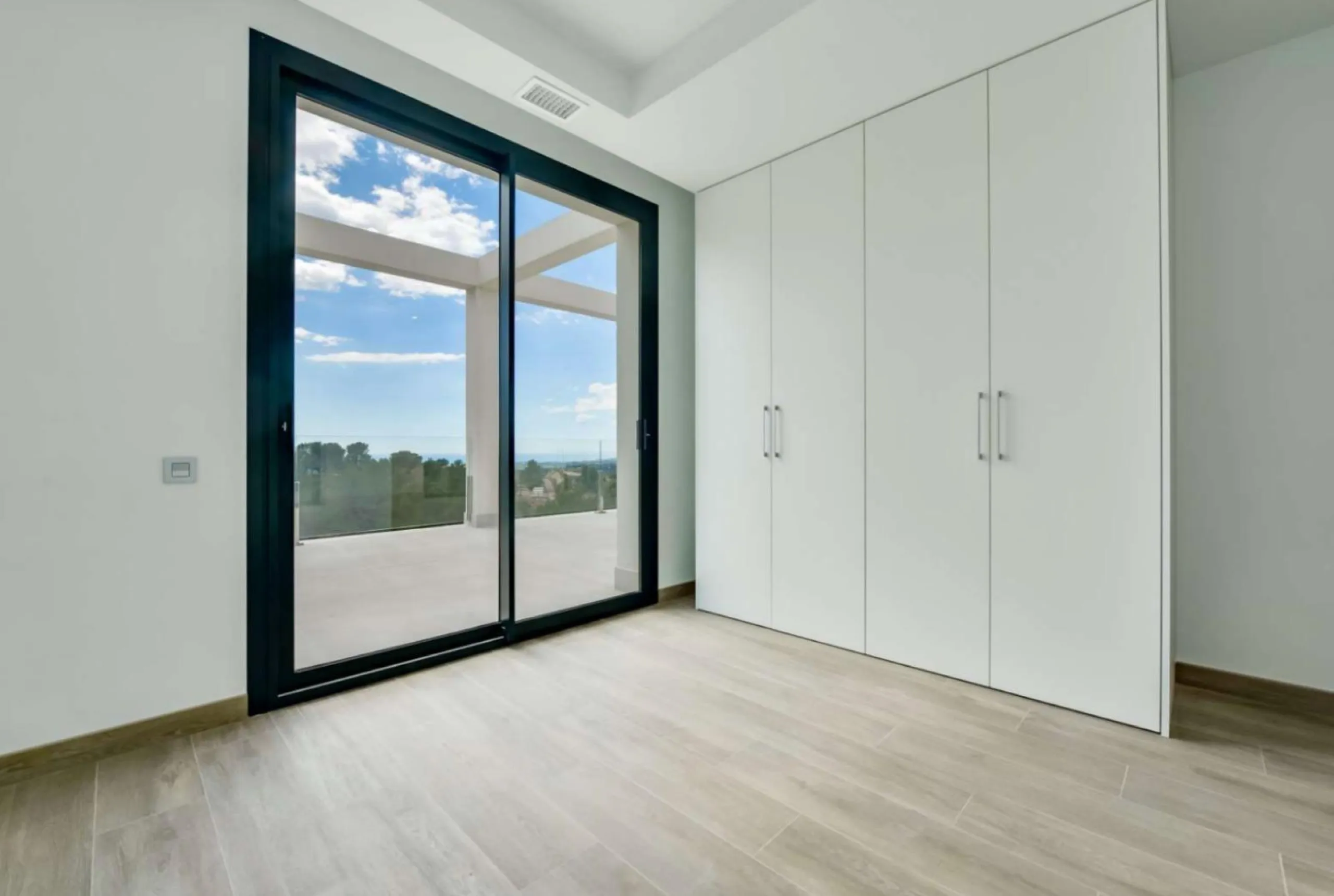 ✨ Newly built completed villa in Golf Bahía — Luxury, space and energy efficiency
