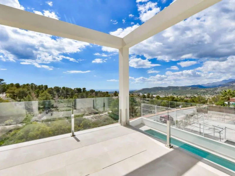 ✨ Newly built completed villa in Golf Bahía — Luxury, space and energy efficiency