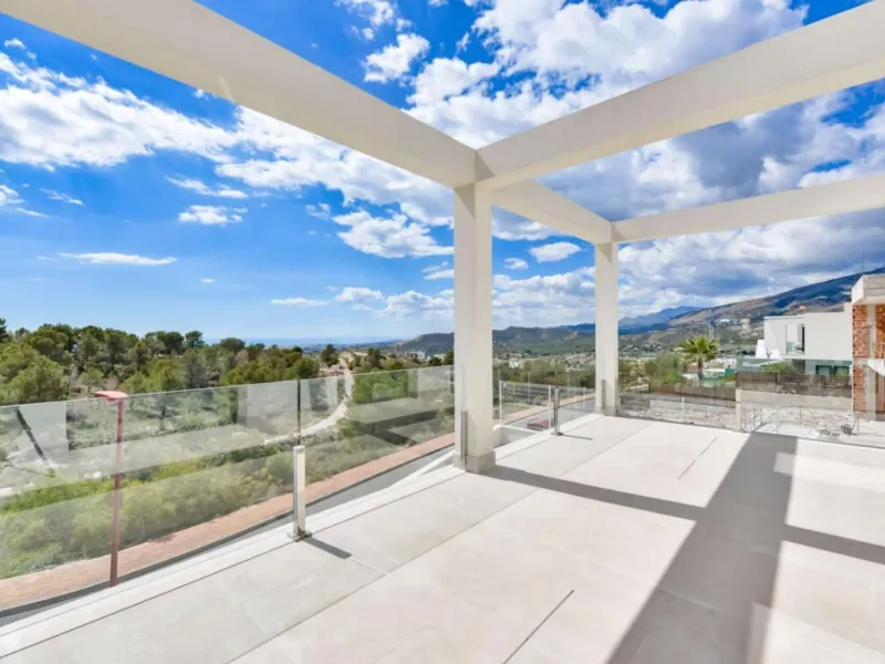 ✨ Newly built completed villa in Golf Bahía — Luxury, space and energy efficiency