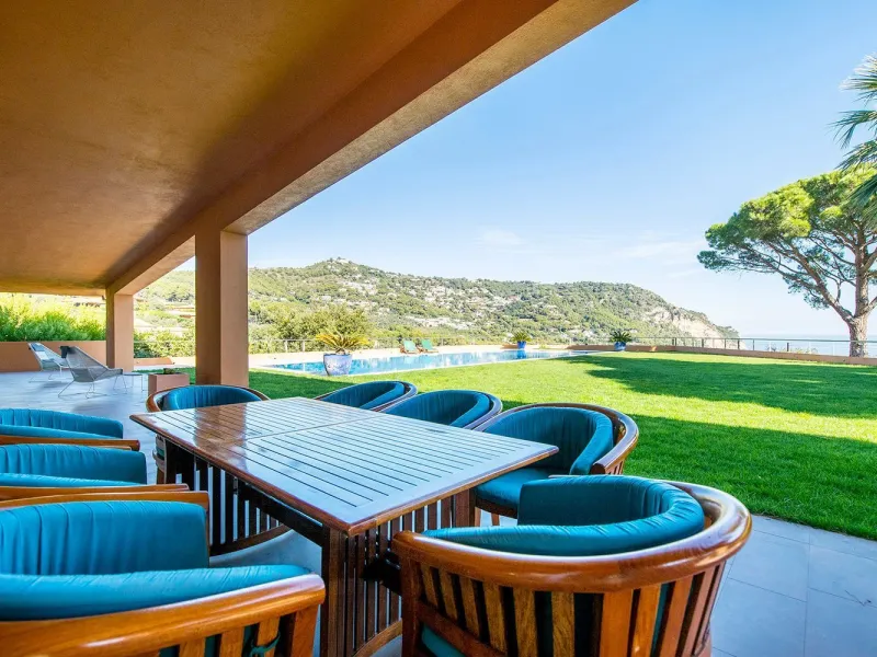 Mediterranean Villa with Pool and Sea Views – Aiguablava / Begur